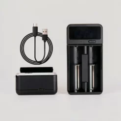 Efest LUC V2 Type-C 充電器